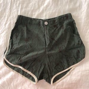 Acacia Smith Silk Short in Paradise